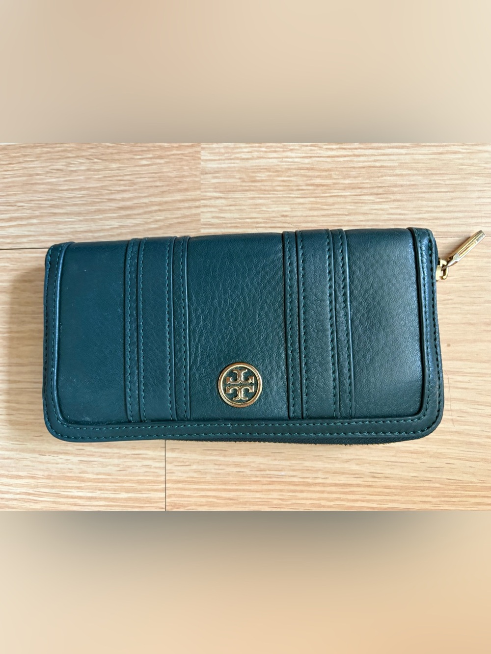 Tory Burch Dark Green Leather Zip  Wallet with Gold Logo